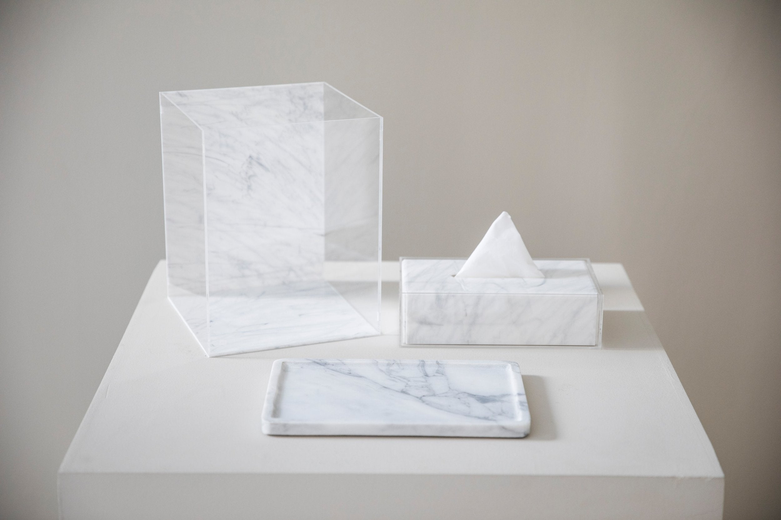 Bathroom Set | Marble With Tray 2